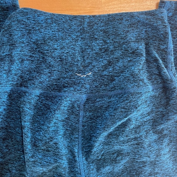 High waisted beyond yoga pants - Picture 2 of 2